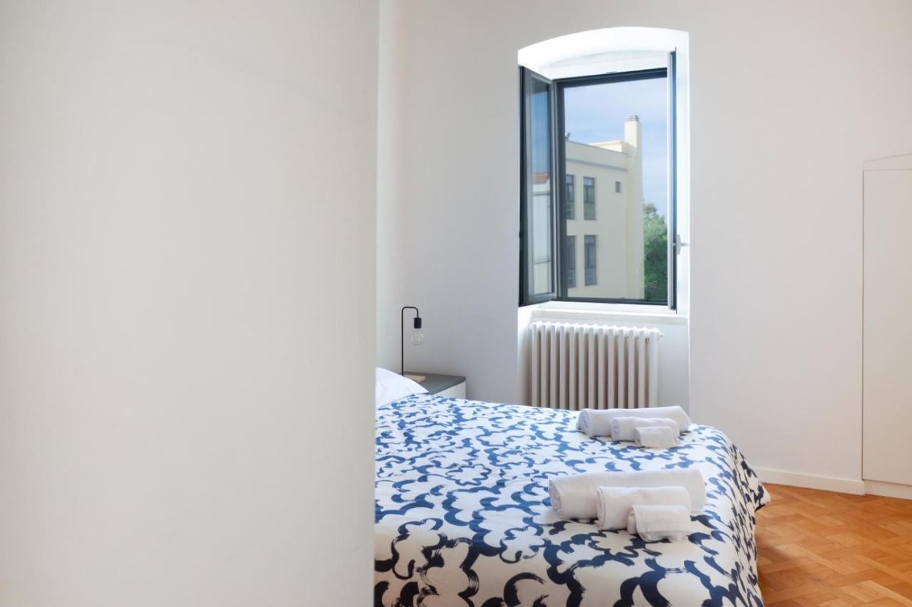 Seaport #Apartment Трані Екстер'єр фото